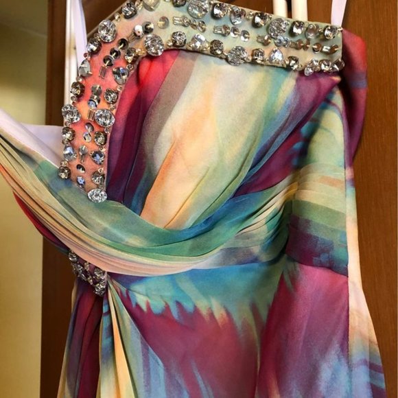 PROM DRESS - Picture 4 of 5